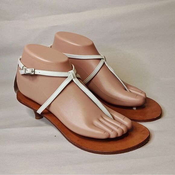 Matisse White Brown Strappy Sandals Kitten Heal Leather Ankle Buckle Size 9 - Picture 1 of 7
